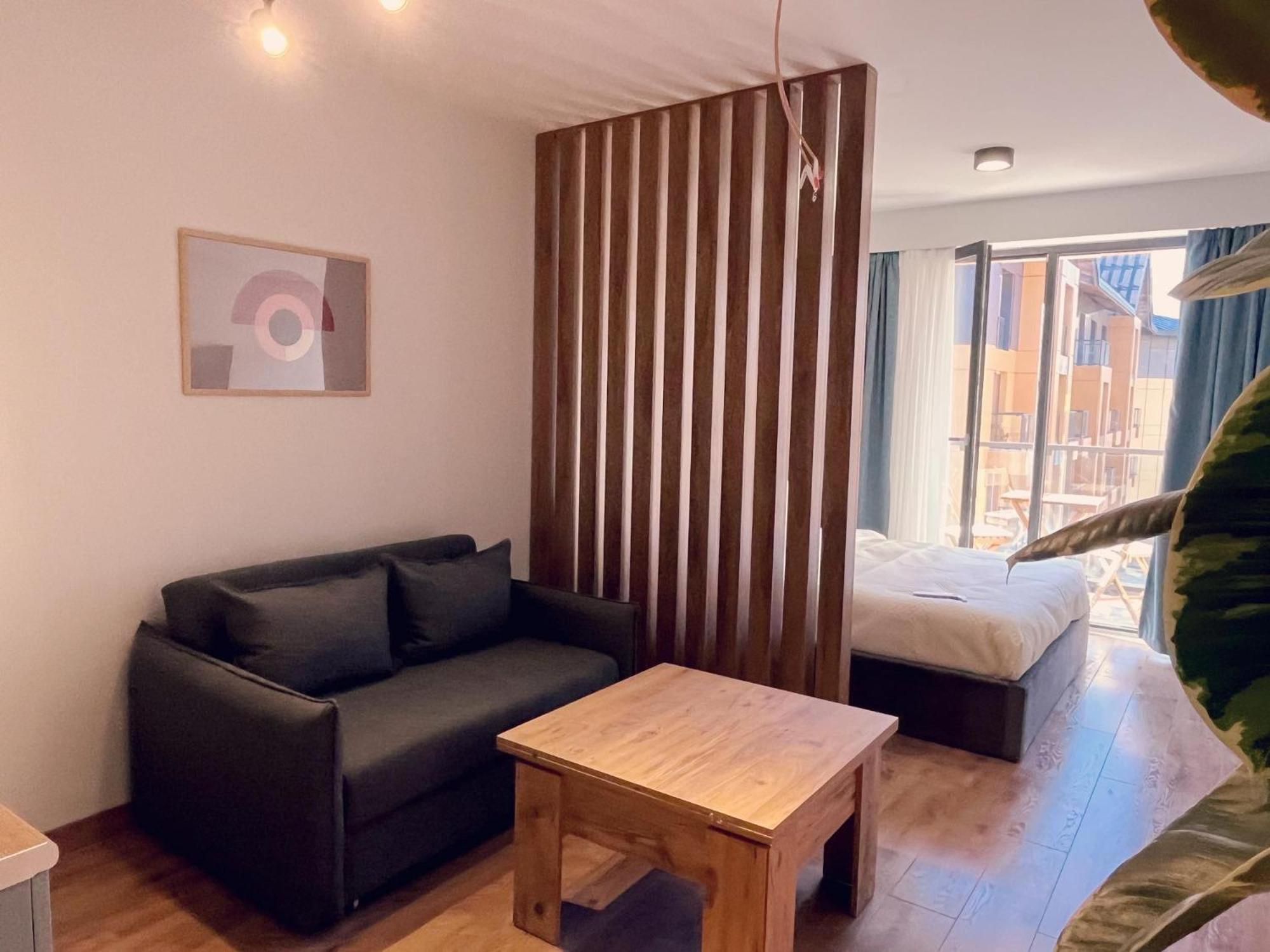 Delux Apartment Next To Ice Rink Goudaouri Extérieur photo